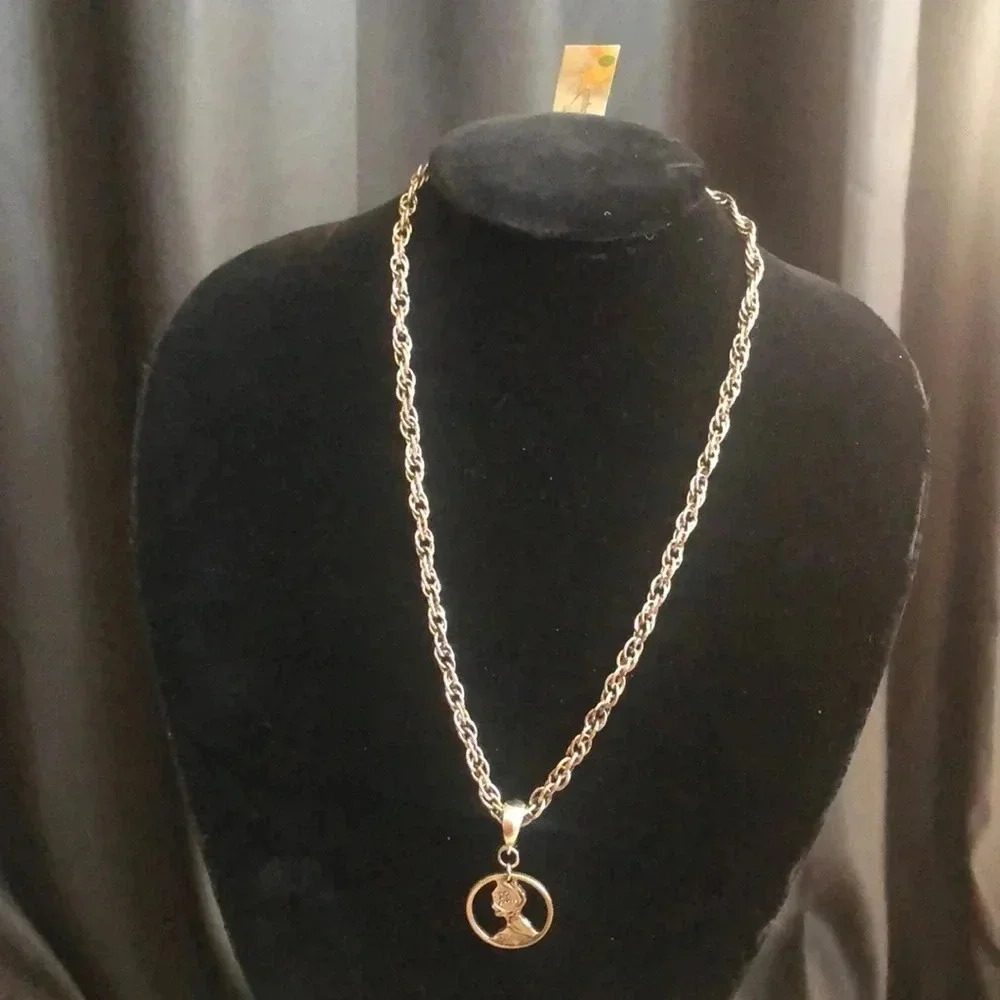 12” L. Alloy‎ Silver Necklace